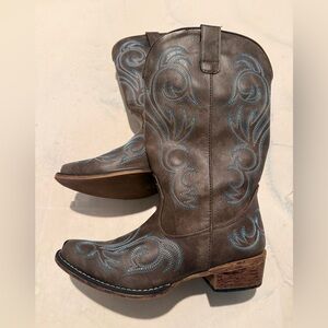 Roper Brown and Blue Ankle Boots